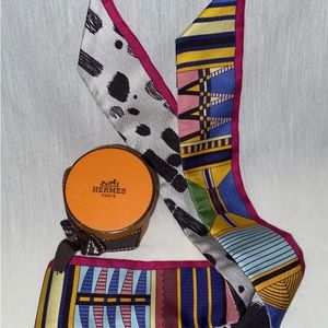 Hermès Twilly NWT Pelages Et Camouflage Design includes Box￼ and ribbon